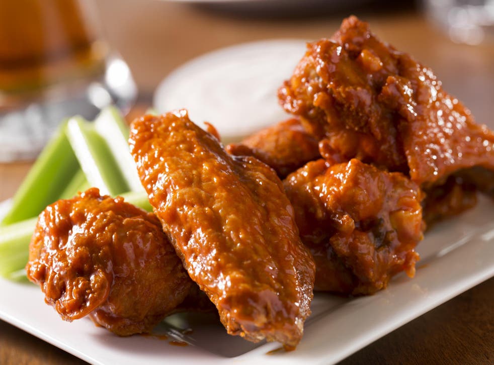 CHICKEN WINGS